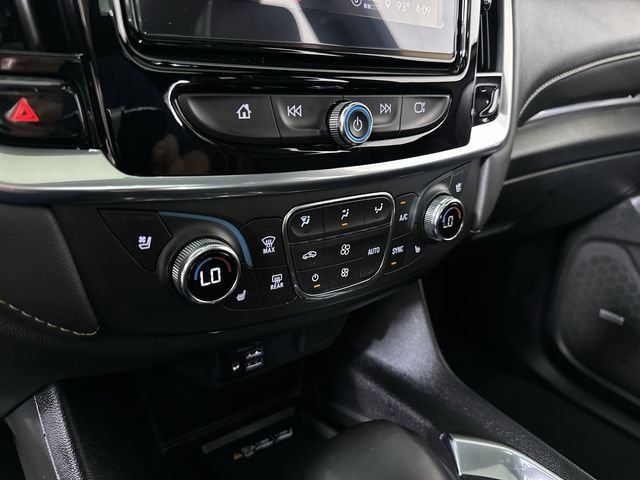 Used 2023 Chevrolet Traverse Premier w/ Redline Edition FWD image 17