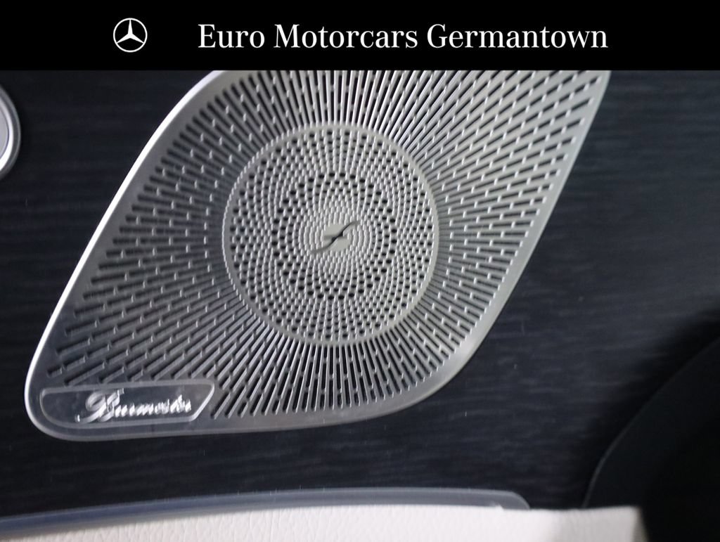 Used 2025 Mercedes-Benz GLS 450 4MATIC w/ AMG Line Exterior image 12