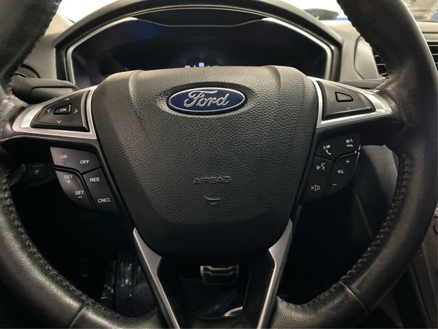 Used 2018 Ford Fusion Titanium image 21