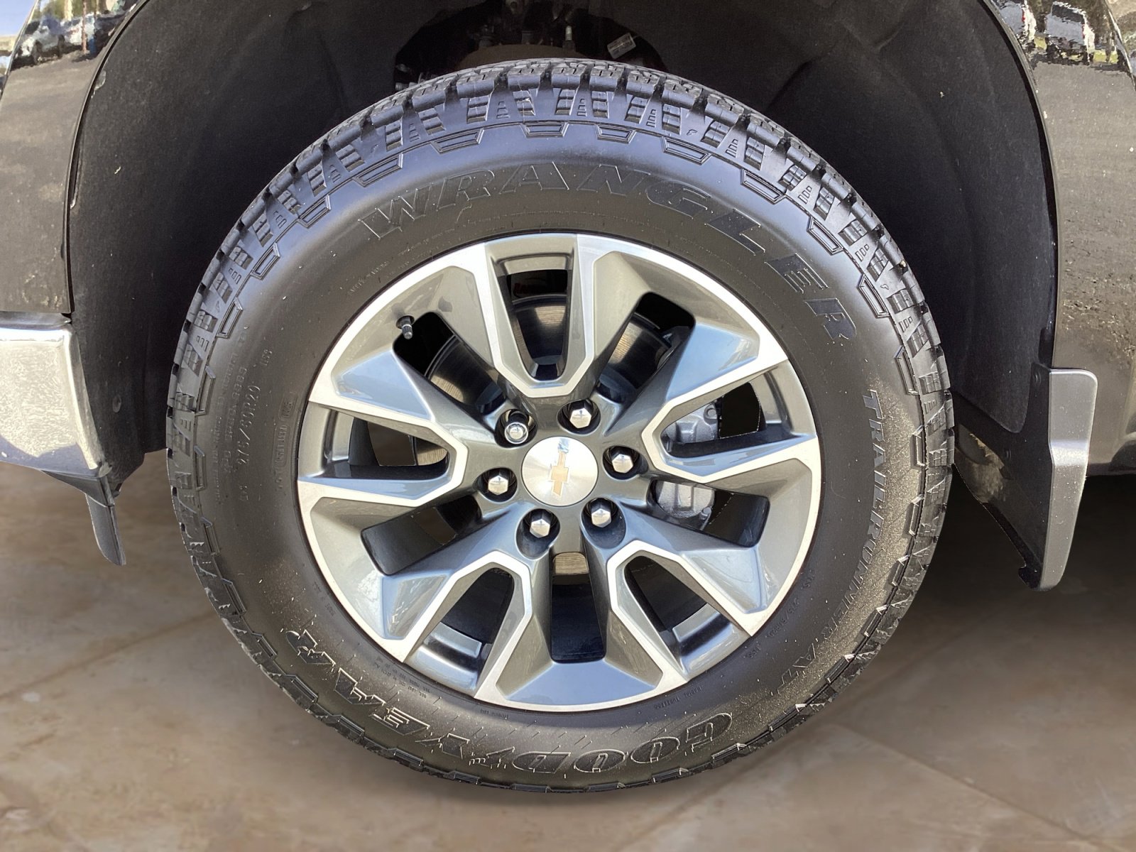 Used 2025 Chevrolet Silverado 1500 LT w/ Z71 Off-Road Package image 36