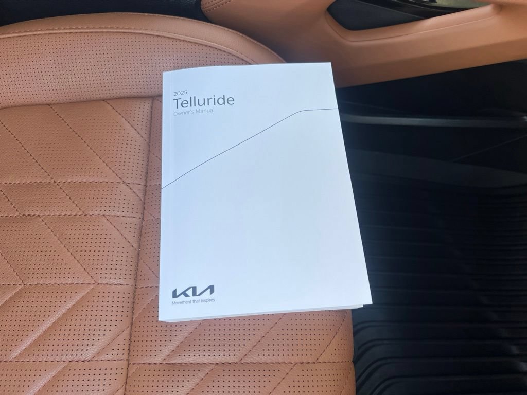 Certified 2025 Kia Telluride EX X-Line AWD/4WD image 27