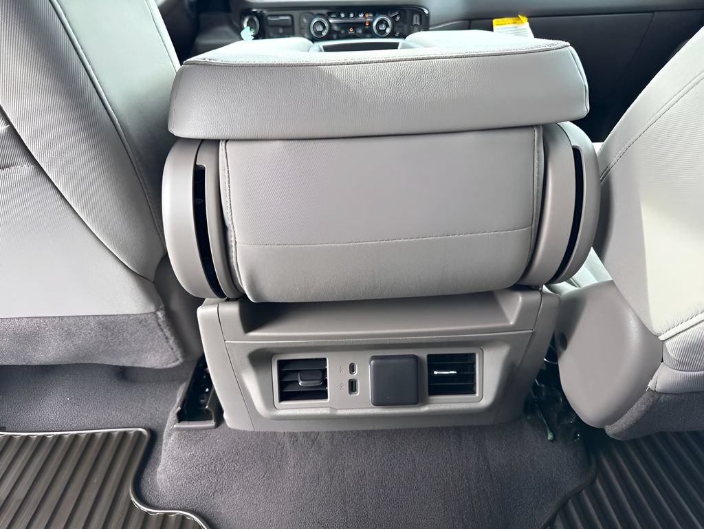 New 2026 Chevrolet Silverado 1500 RST AWD/4WD image 12