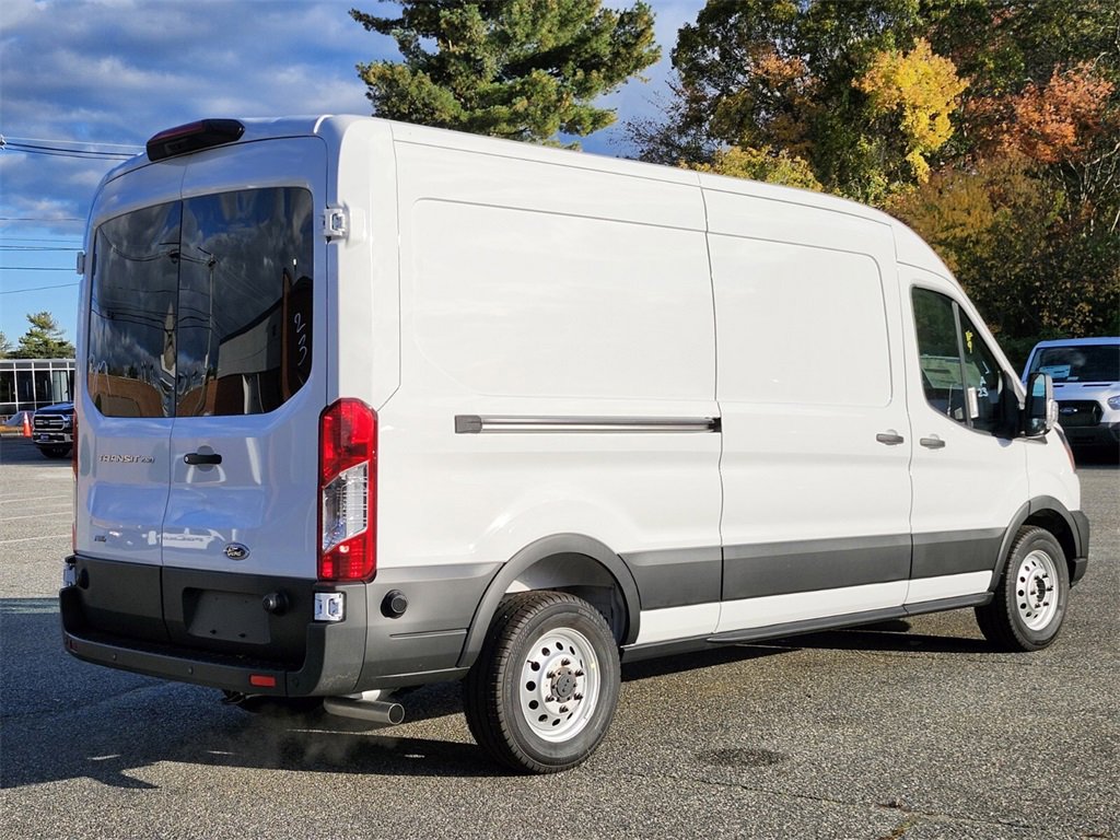 New 2025 Ford Transit 250 148 Medium Roof Extended AWD w/ Load Area Protection Package image 4