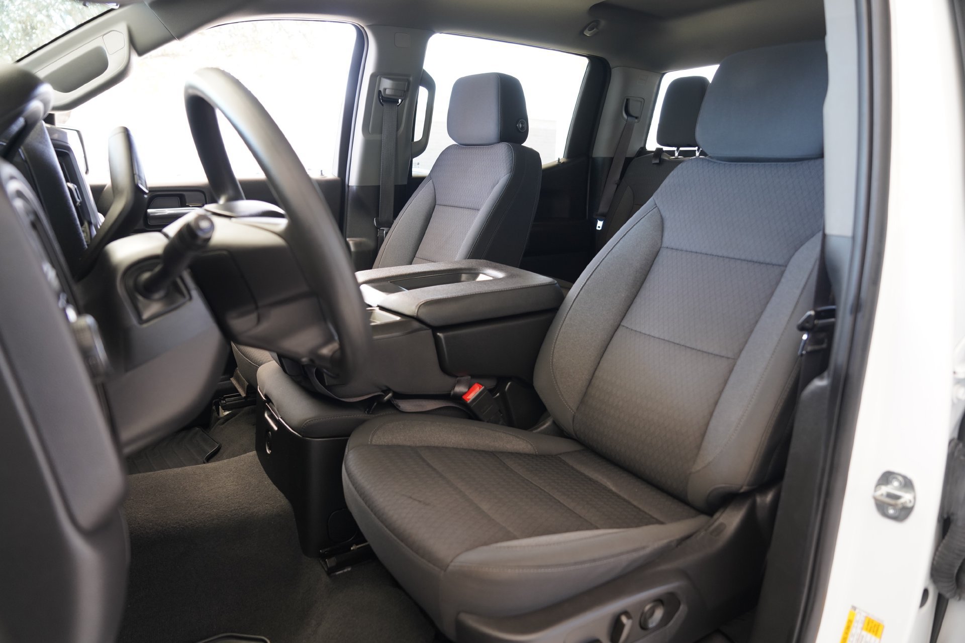 Used 2023 Chevrolet Silverado 1500 Custom RWD image 10