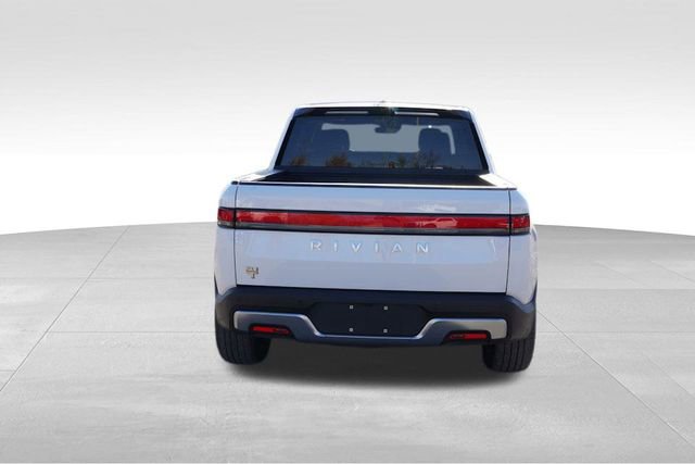 Used 2022 Rivian R1T Adventure image 6