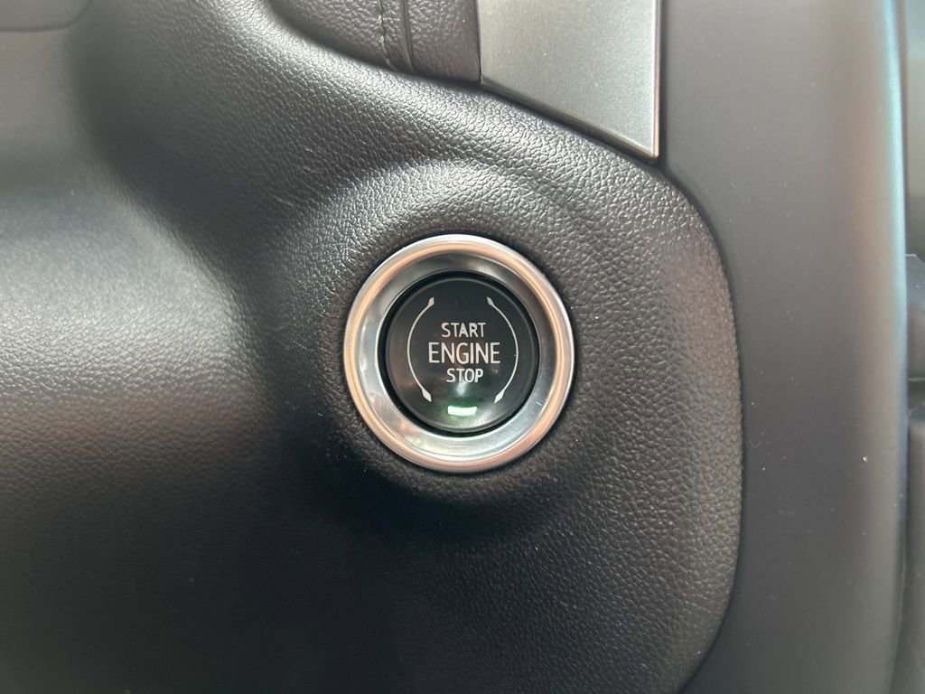 Used 2022 Chevrolet Silverado 1500 LTZ w/ LTZ Convenience Package II image 44