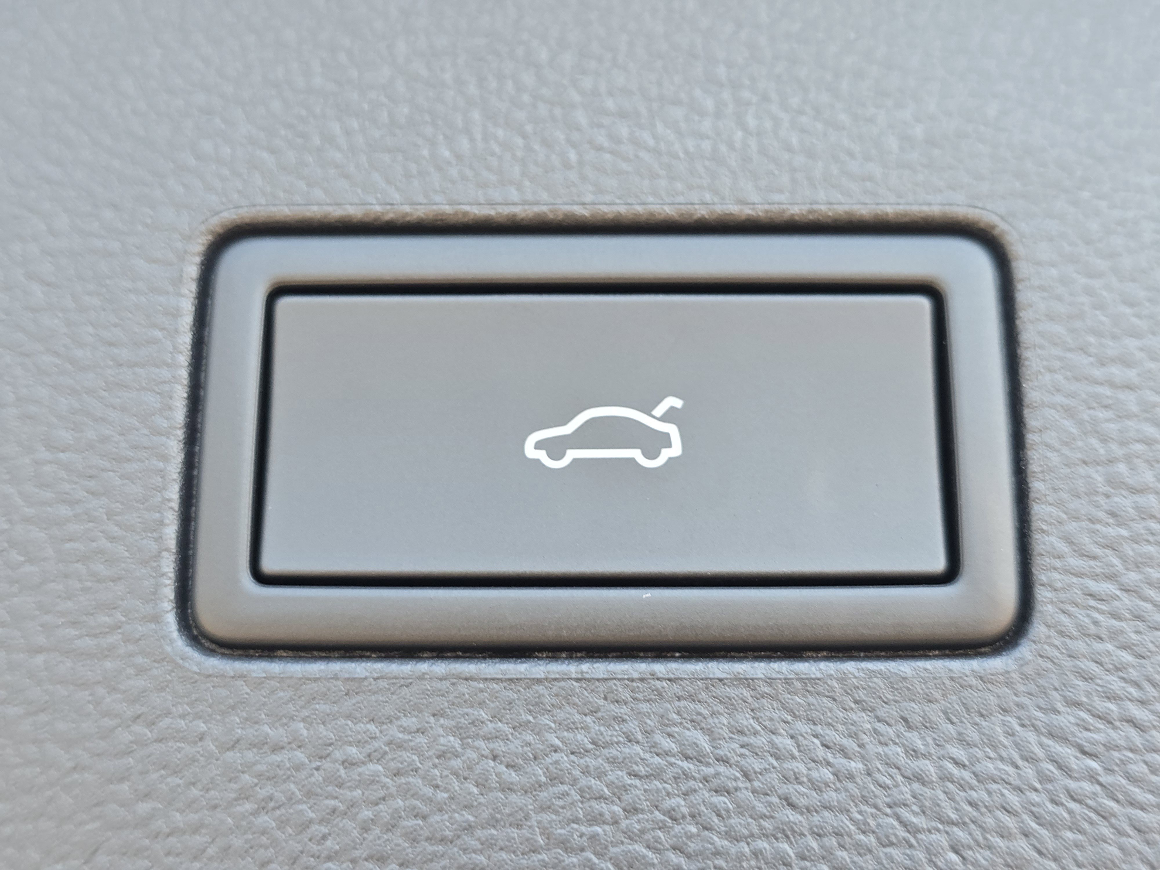 New 2026 Volkswagen Atlas SEL Premium R-Line image 17