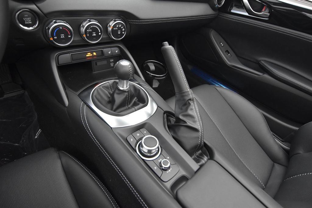 New 2026 MAZDA MX-5 Miata Grand Touring w/ Weather Package RWD image 33