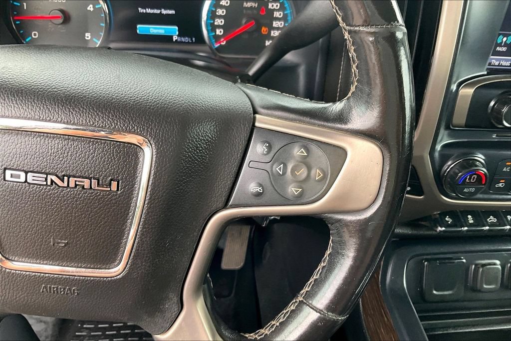 Used 2019 GMC Sierra 2500 Denali w/ Suspension Package, Off-Road AWD/4WD image 19