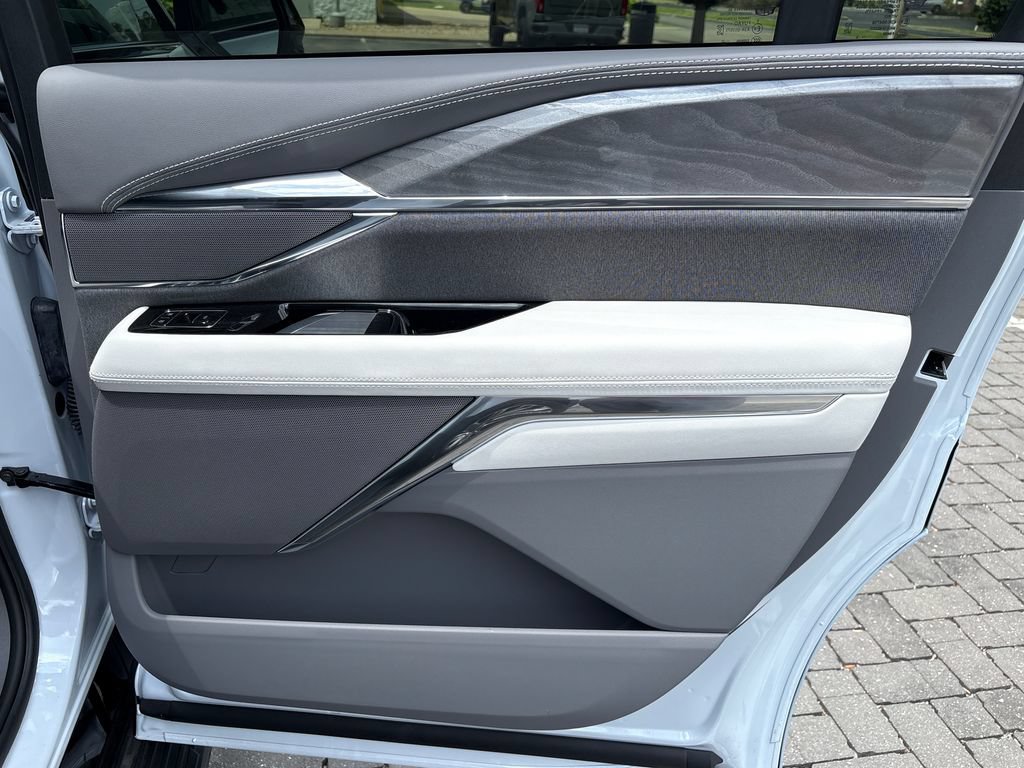 New 2026 Cadillac Escalade IQ AWD Sport 1 w/ LPO, Floor Liner Package image 57