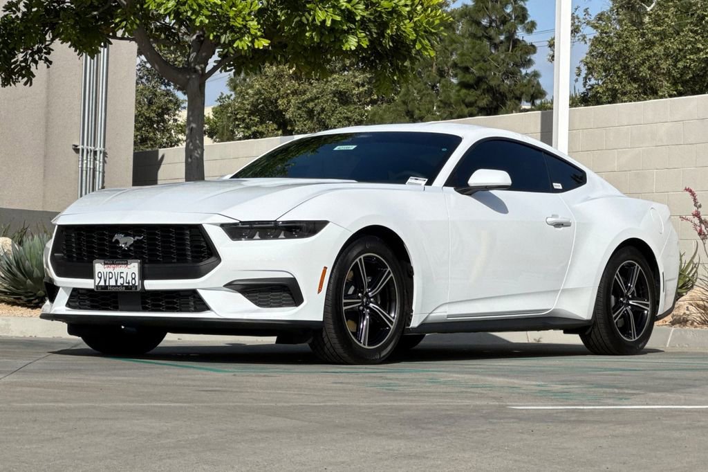 Used 2025 Ford Mustang Coupe image 10