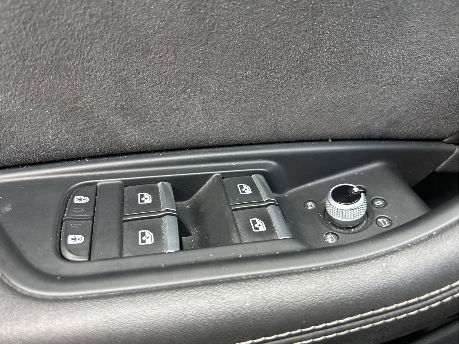 Used 2022 Audi S4 Premium Plus image 14