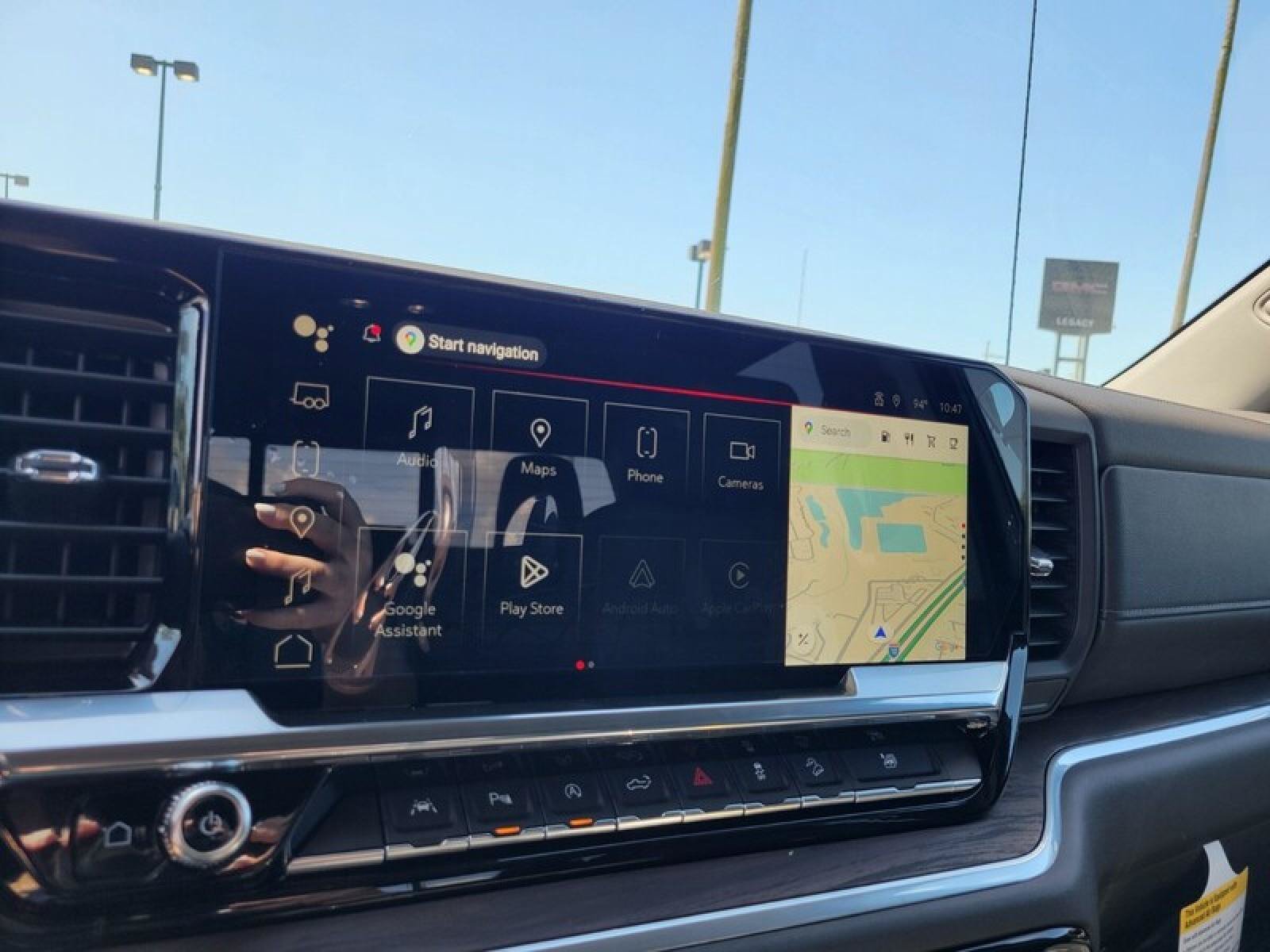 New 2026 GMC Sierra 1500 SLT w/ SLT Premium Plus Package AWD/4WD image 18
