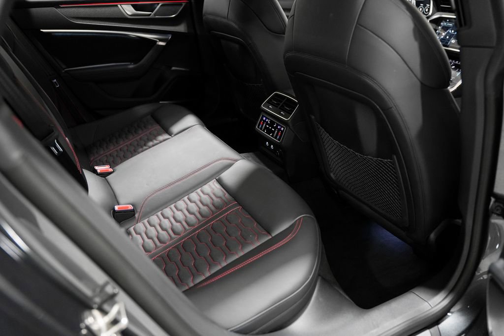 Used 2023 Audi RS 7 Sportback w/ Black Optic Package image 34