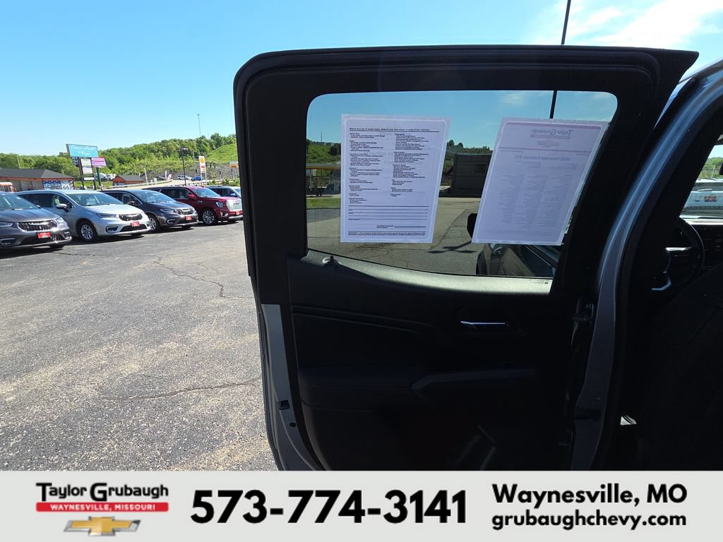 Used 2023 Chevrolet Colorado Z71 w/ Z71 Convenience Package 2 AWD/4WD image 27