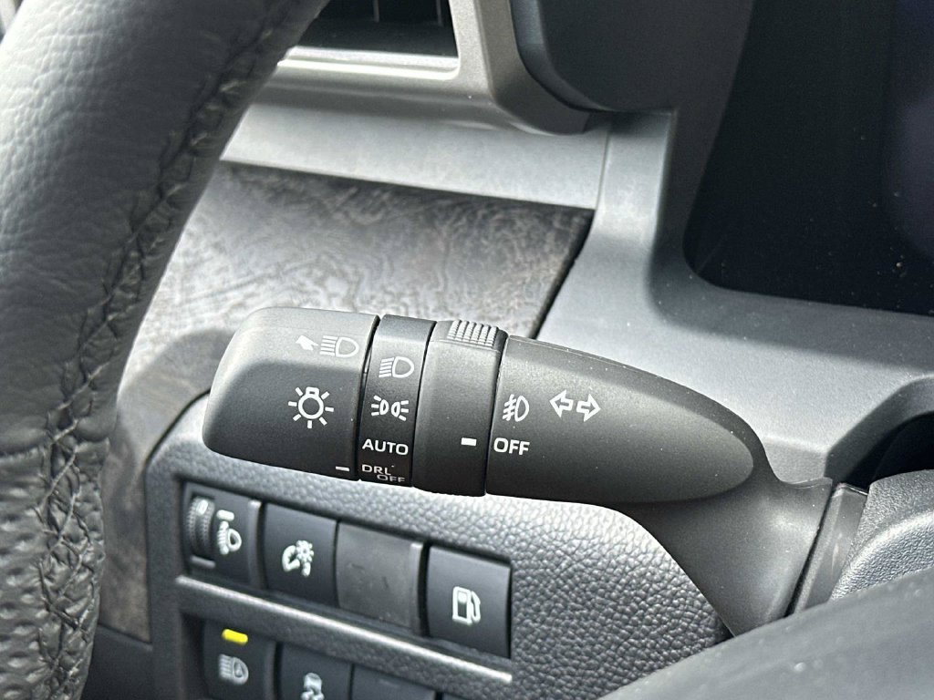 New 2026 Toyota Tacoma Limited AWD/4WD image 34
