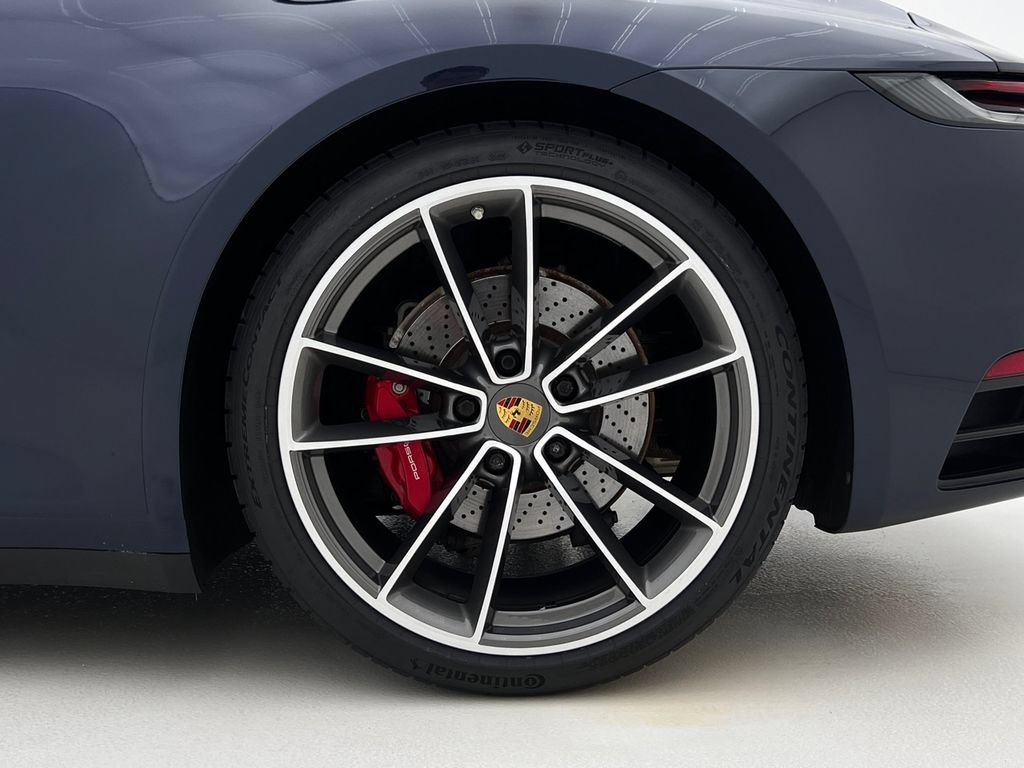 Used 2020 Porsche 911 Carrera 4S AWD/4WD image 28