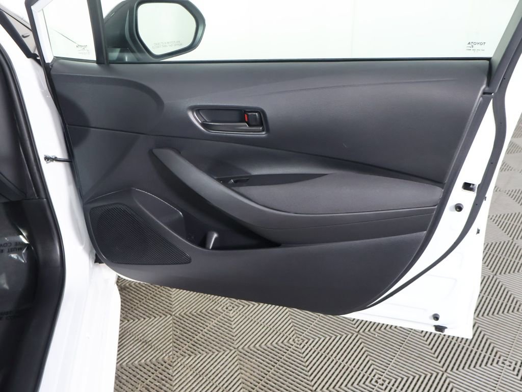 Used 2024 Toyota Corolla LE FWD image 20