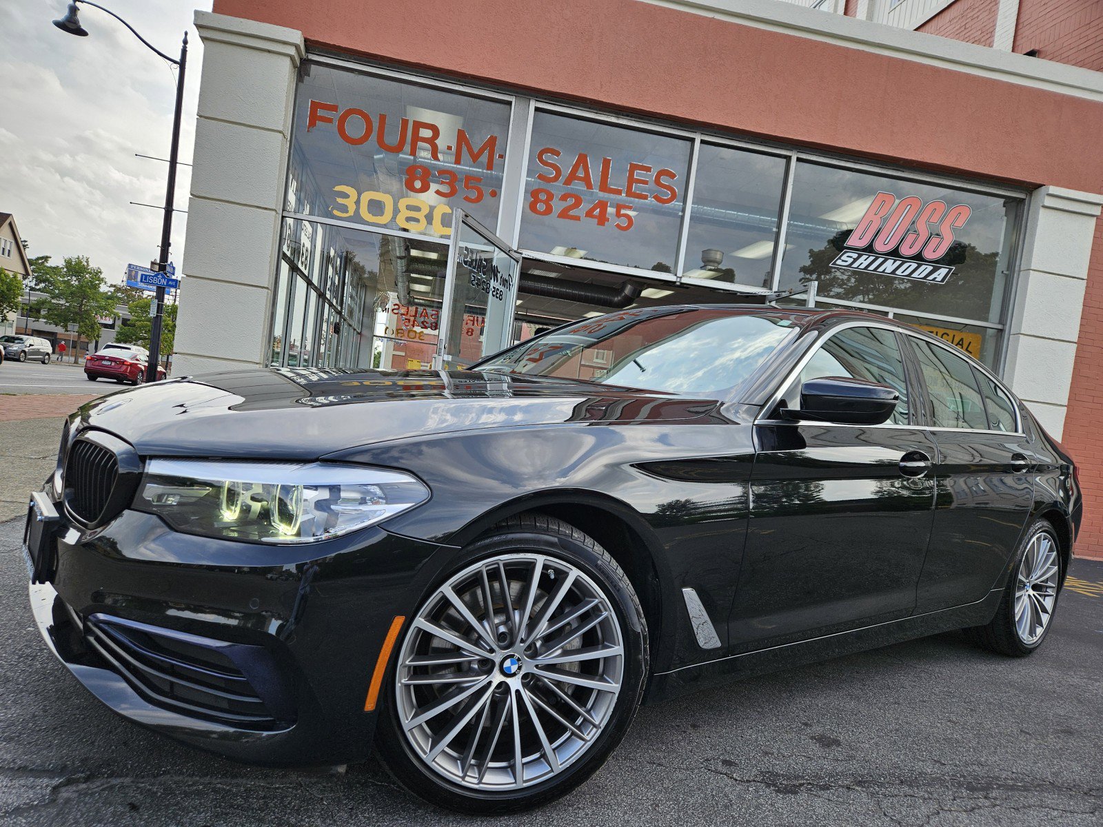 Used 2019 BMW 530i xDrive w/ Convenience Package