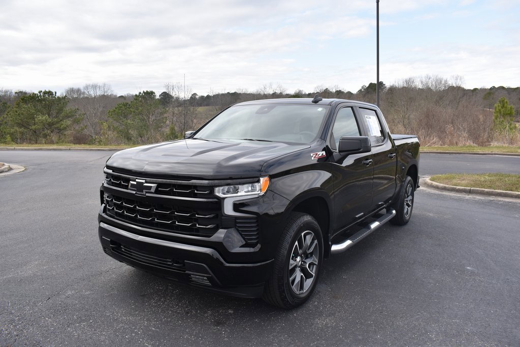Certified 2023 Chevrolet Silverado 1500 RST w/ Z71 Off-Road Package image 3