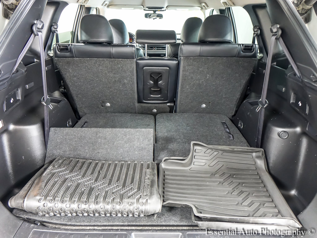 Used 2024 Mitsubishi Outlander SE AWD/4WD image 24