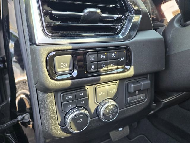 New 2026 GMC Yukon Elevation w/ Elevation Premium Package image 11