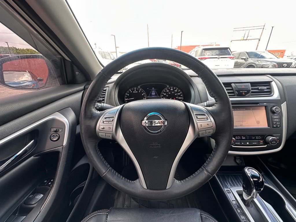 Used 2017 Nissan Altima 2.5 SL w/ 2.5 Technology Package FWD image 19