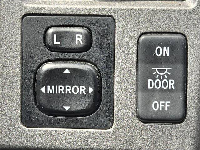 Used 2013 Toyota Tundra 2WD Double Cab image 12