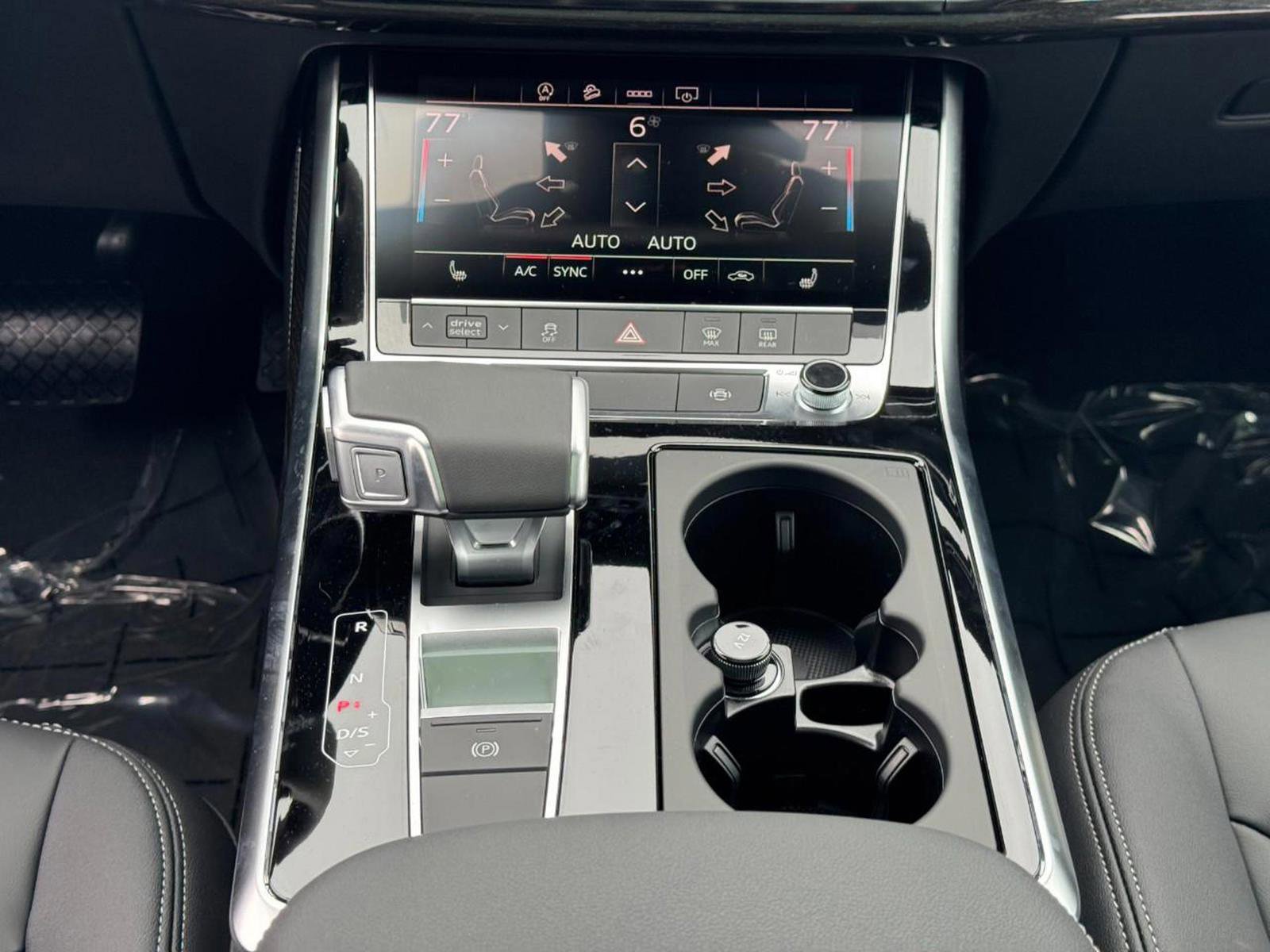 Used 2025 Audi Q7 3.0T Premium Plus w/ Premium Plus Package image 17