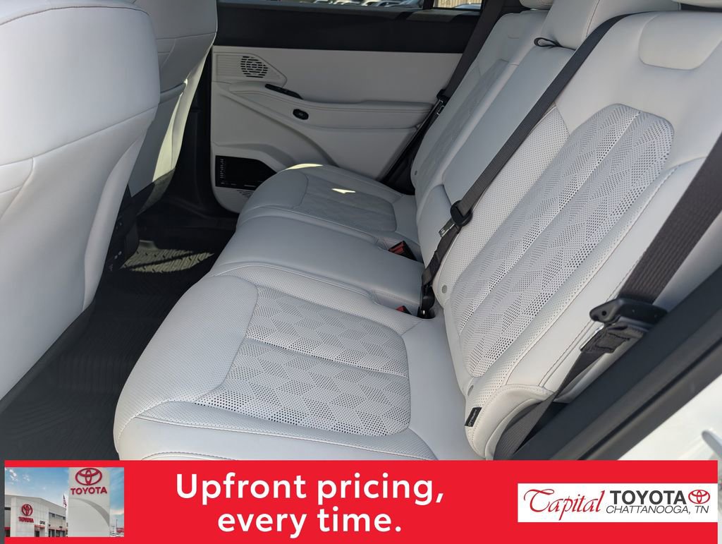 Used 2026 Jeep Cherokee Overland w/ Trailer Tow Group AWD/4WD image 12