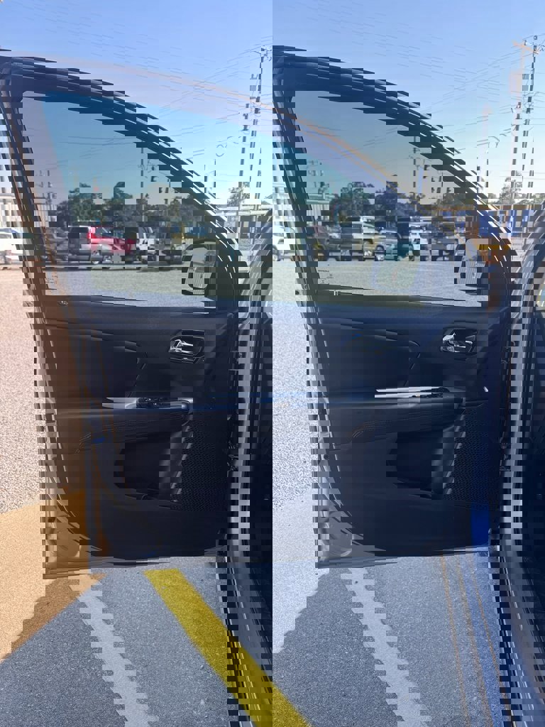 Used 2015 Dodge Journey American Value Package w/ Flexible Seating Group image 7