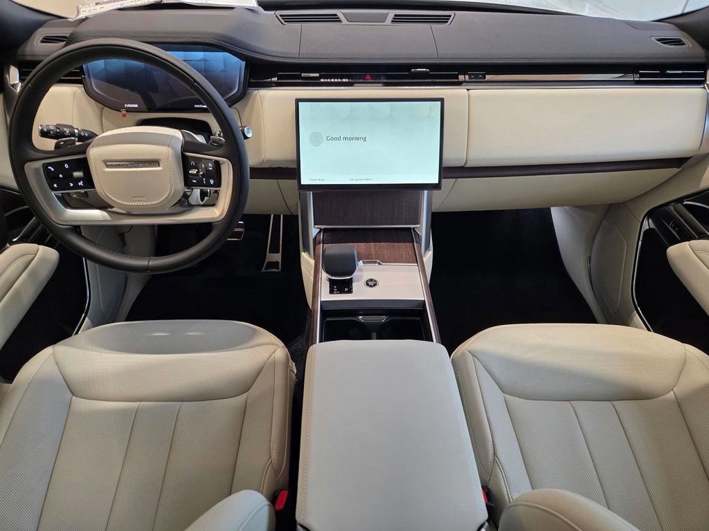 New 2026 Land Rover Range Rover SE image 8