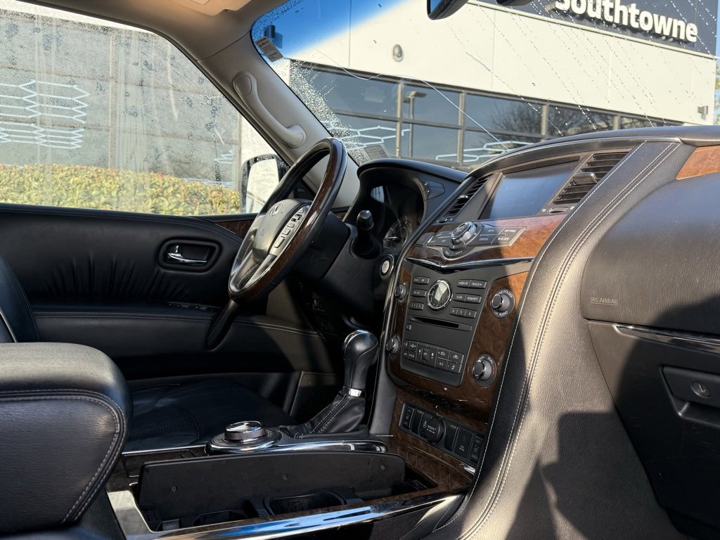 Used 2016 INFINITI QX80 Luxe w/ 22" Wheel Package image 30