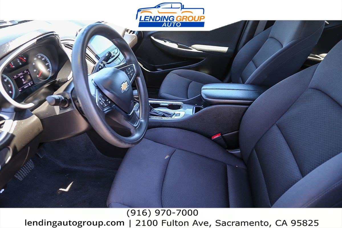 Used 2023 Chevrolet Malibu LT FWD image 16