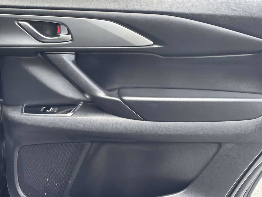 Used 2023 MAZDA CX-9 Touring AWD/4WD image 19