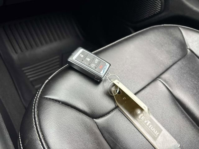 Used 2023 Jeep Grand Cherokee Limited w/ Black Appearance Package AWD/4WD image 26