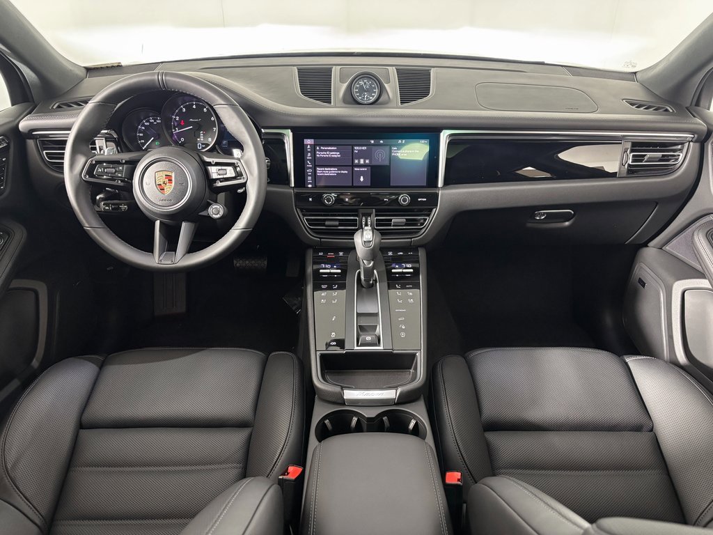 New 2026 Porsche Macan Turbo image 21