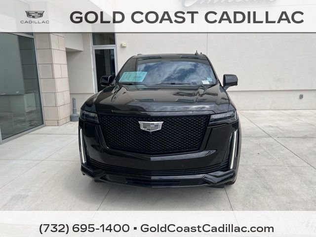 Certified 2022 Cadillac Escalade ESV Sport AWD/4WD image 5