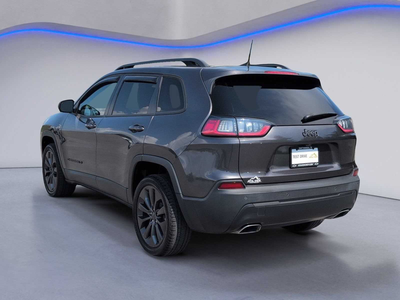 Used 2021 Jeep Cherokee Latitude Lux 80th Anniv w/ Quick Order Package 26U 80TH FWD image 3