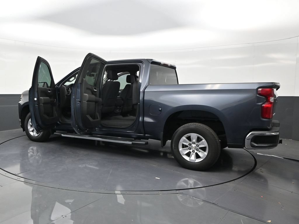 Used 2021 Chevrolet Silverado 1500 LT RWD image 32