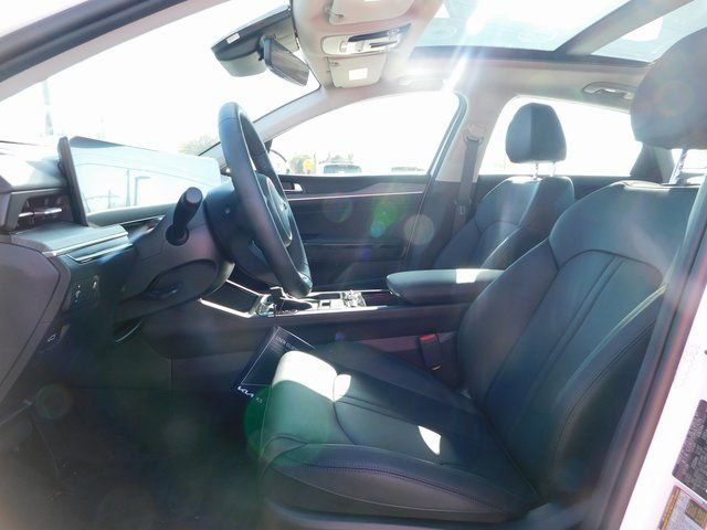 Used 2025 Kia K5 EX image 12