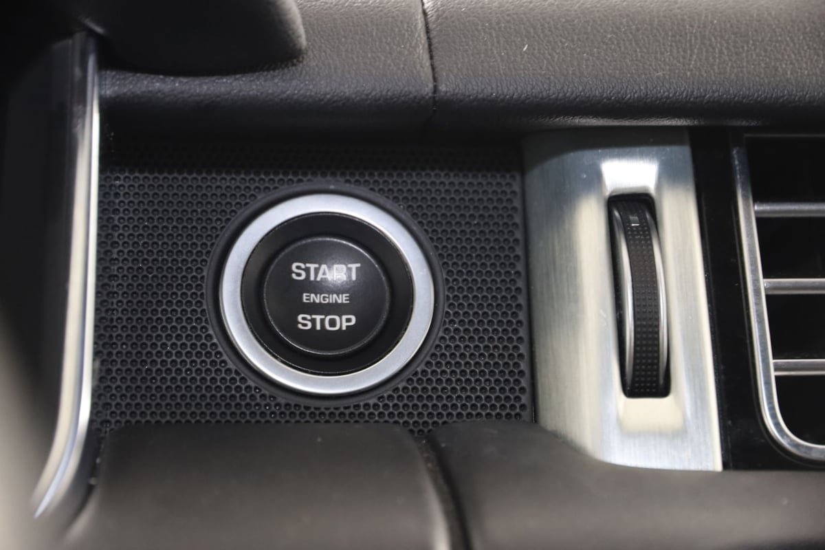 Used 2019 Land Rover Range Rover Supercharged AWD/4WD image 33