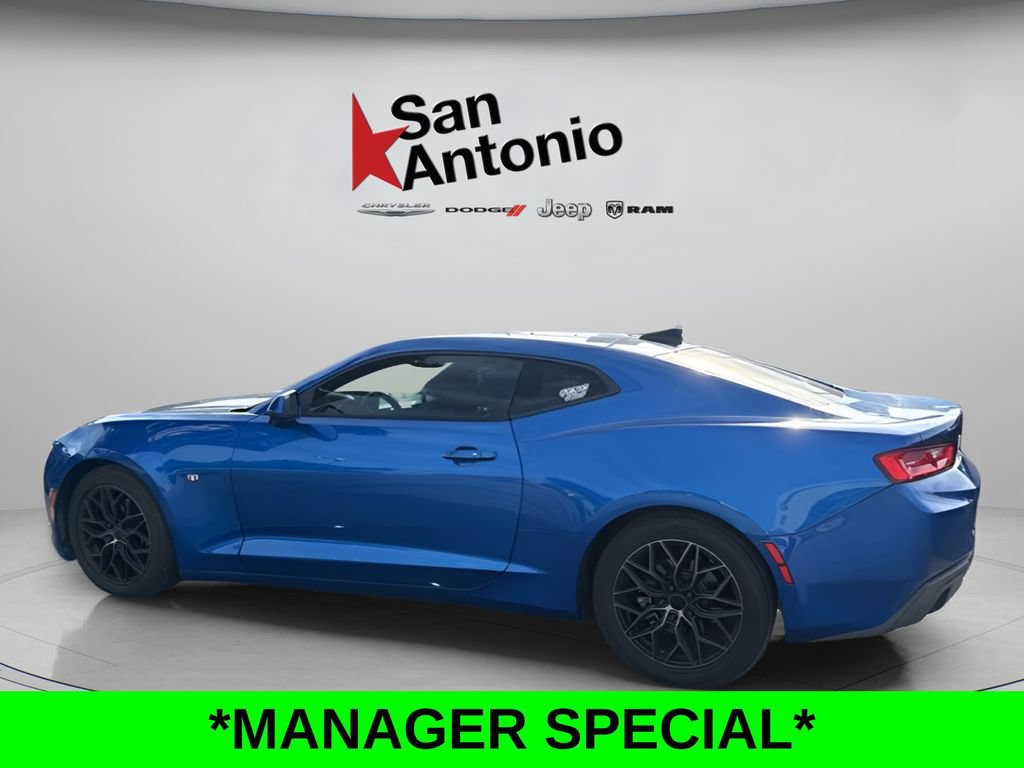 Used 2017 Chevrolet Camaro LT RWD image 2