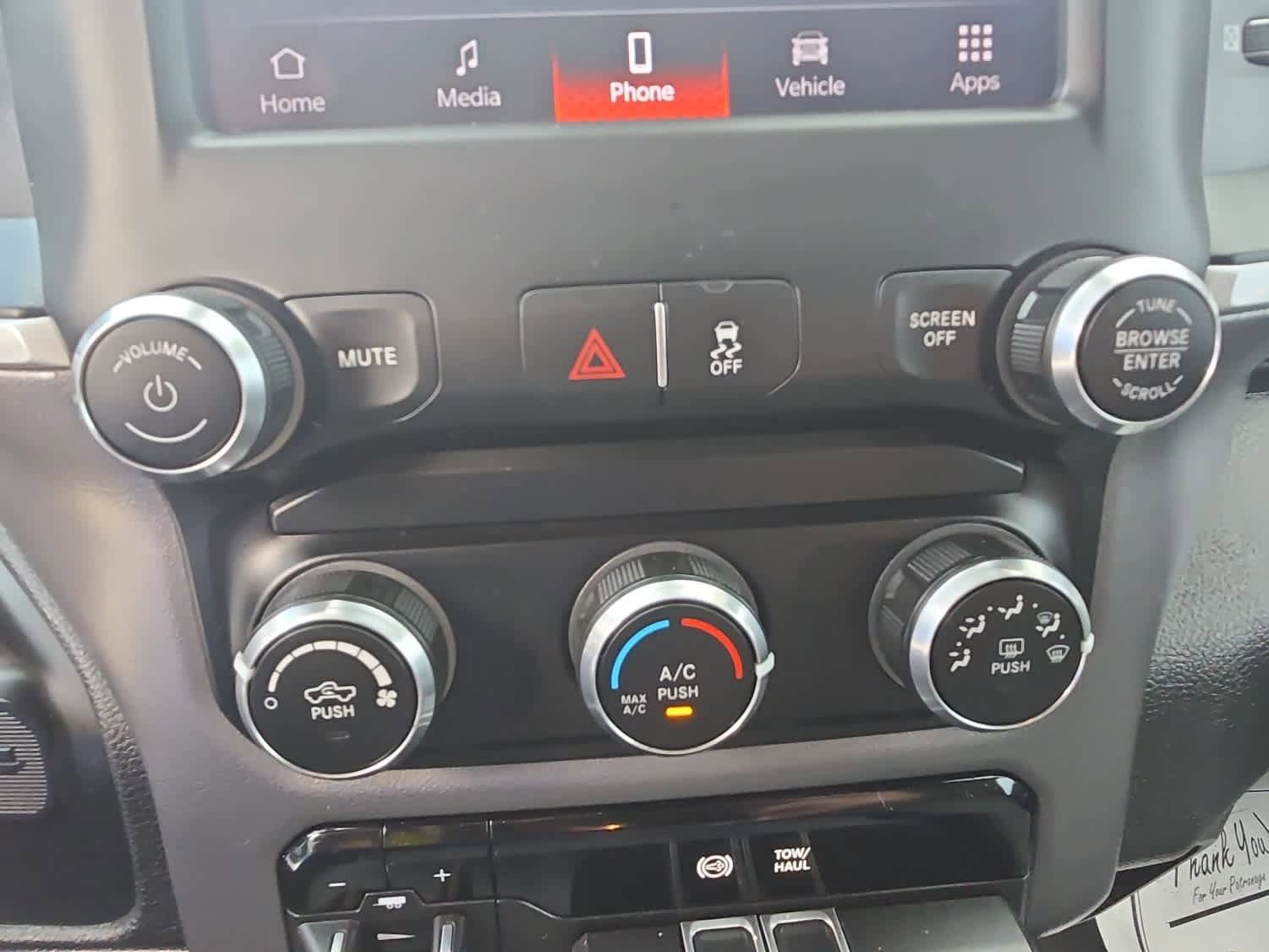 Used 2022 RAM 2500 Big Horn AWD/4WD image 29