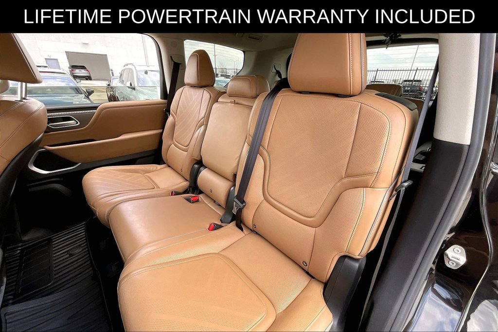 Certified 2025 INFINITI QX80 Luxe image 34