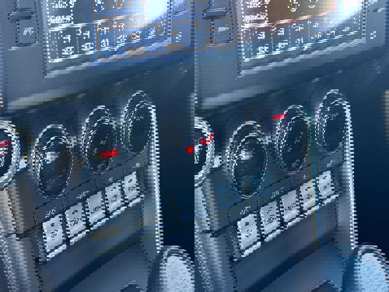 Used 2023 Toyota GR86 Premium w/ ALL Weather Mat Package (TMS) image 32