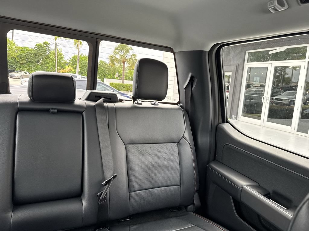 Used 2023 Ford F250 Lariat w/ Lariat Ultimate Package AWD/4WD image 19