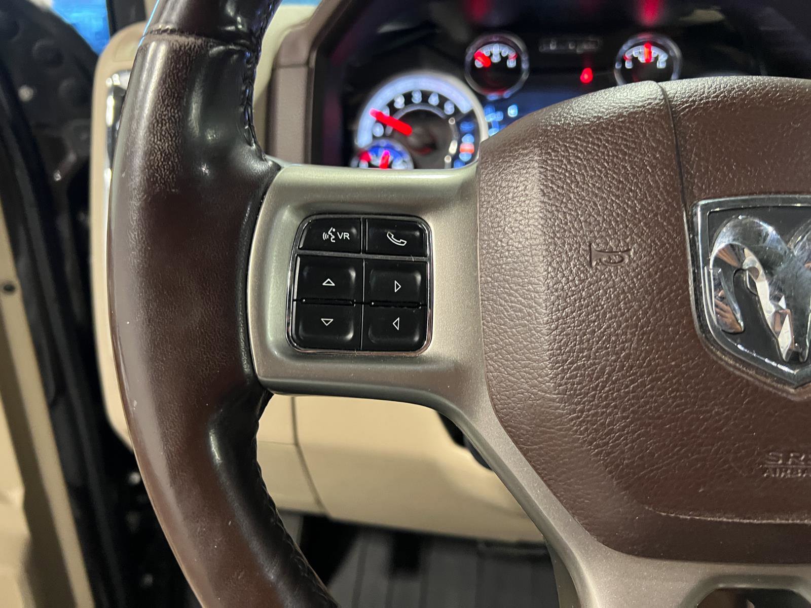 Used 2017 RAM 2500 Laramie image 13