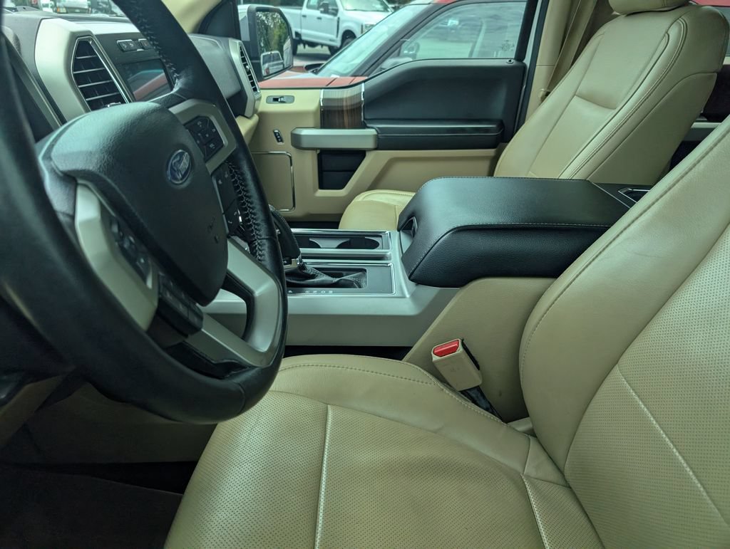 Used 2017 Ford F150 Lariat AWD/4WD image 8