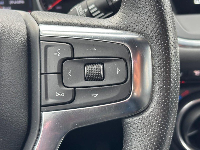 Used 2024 Chevrolet Blazer LT w/ Convenience Package image 18